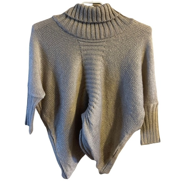 Elan turtleneck oversized one size lightweight sweater GUC - Picture 2 of 8